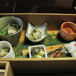 黒茶屋 - 下の段