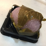 Moritaya Kashiho - 桜餅アップ