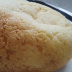 ブーランジュリー ヨコハマ - バターメロンパン