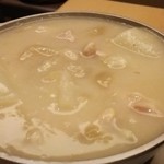 鳥料理 有明 - トトロなスープ鍋
