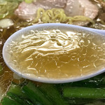 バリバリラーメン - 油膜が強いあっさりスープ