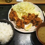 てらけん本家 - から揚げ定食 ６８０円(税込)(2017年3月16日撮影)