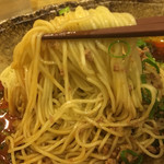 くにまつ エキスプレス - 混ぜる前の麺…ピカピカですね♪