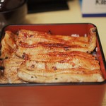 うなぎ料理 よね山 - うな重（上）