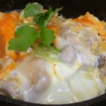 鳥めし 鳥藤 場内店 - 親子丼しおアップ