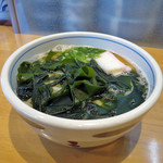 与喜饂飩 - わかめうどん
