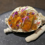 sincere - 北海道産の噴火湾の勢子蟹と塩水雲丹 カリフラワーとトマトの軽いムース2