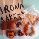 BROWN BAKERY CAFE BAR - 