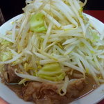 千里眼 - 麺少な目、麺固、味薄目（今日は野菜チョイ増しのみ）