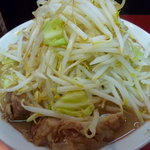 千里眼 - 麺少な目、麺固、味薄目（今日は野菜チョイ増しのみ）