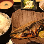 魚肴食堂 魚ふじ - さばの塩焼きセット972円（税込）