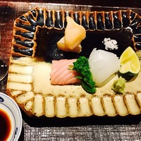 紀風 - マグロ 貝柱 イカ  あしらい 菜の花添え