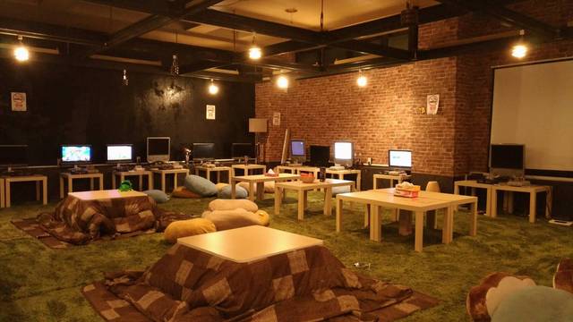 料金も安いし店舗も広い By チャンタツ ボードゲームバーpeegee 大阪心斎橋店 心斎橋 バー お酒 その他 食べログ