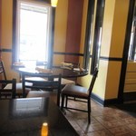 Miss Saigon - 窓からはM通りが見えます