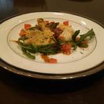 an umbrella - 一口前菜