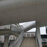 スイーツガーデン ユウジアジキ - なお、お店側に近い出口は1番出口の方だったと気がついたこともあり、まずは正面に見える陸橋へGo!