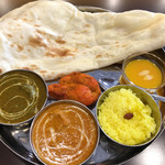 TANDOORI KITCHEN HIRA - レディースランチ － サグチキン＆キーマシュリンプ＆サフランライス＆マンゴープリン