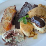 イタリアーノ イワイ - ドルチェセットはなんと6点盛り！