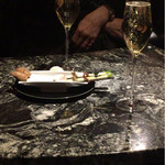 オーベルジュ・オー・ミラドー - ウェイティング＆champagne