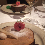 オーベルジュ・オー・ミラドー - アミューズ２＆白ワイン