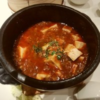 南国酒家 原宿本店 - マーボー豆腐　土鍋仕立て