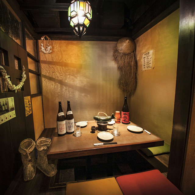 座席 炉とマタギ 新宿店 新宿西口 居酒屋 食べログ