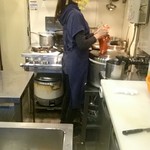 カレー専門店 横浜 - 先代から引継がれた(新)オーナー、相変わらずお美しい