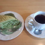 あっぷる - ケーキセット（抹茶モンブラン、コーヒー）（600円）