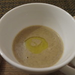 サラマンジェ ド ヨシノ - レーズン豆のポタージュアップ