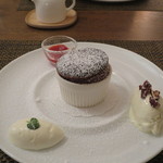 サラマンジェ ド ヨシノ - チョコレートのスフレ