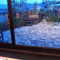 洋食だいにんぐなかむら - 中庭の様子。