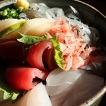 沼津魚市場食堂 - 市場海鮮丼のアップ