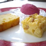 ビストロ ボン・グー・コクブ - 洋梨のプリン・夏みかんのパウンドケーキ・カシスのシャーベット
