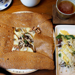 SOBA Café さらざん - ブルーチーズ、ポテト、茸＆シードルセット￥1,600