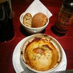 HUB - シェパーズパイ（税込310円）とプチパン（税込100円）