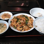 盛香園 虎ノ門店 - ニラと玉子炒め（\750）