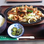 岩手山レストラン - 岩手山ホルモン焼き定食