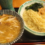 頑張り屋 - つけ麺