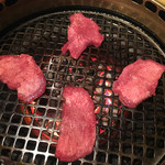 焼肉 炭火亭 - 