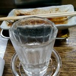 大衆酒場 増やま - 日本酒…と空いた皿達