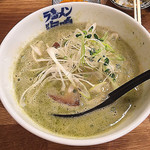 海鳴食堂 - ラーメンジェノバ