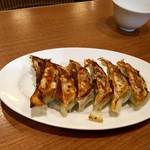 中国家常麺房 趙之家 福重分店 - 趙家の焼餃子(310円+税)