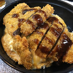 どんぐり - 牛カツ丼 ¥800 （小うどん付き）