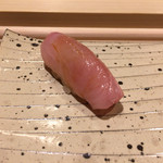 すし宮川  - きんめ