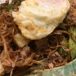 おん喰　せき尾 - 焼きそば