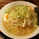 しゅんしゅんめん - もやしらーめん らーめんなのに塩らーめん 塩らーめんと表記しろ！ ふざけるな 