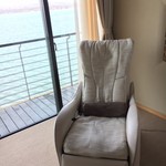 加賀屋別邸 松乃碧 - 部屋内のマッサージチェアー