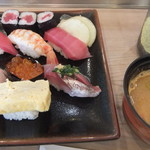 Edo Sushi - 松にぎり