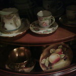 ステーキ＆ワイン オクソン - 高そうなカップが…