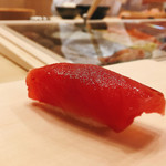 鮨ひがし山 - ▲ニ貫目:マグロ漬け